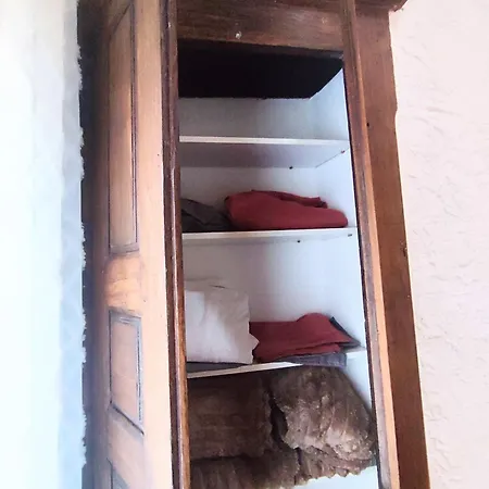 Hébergement de vacances Maison Typique De Village Corse , 10 Min Aéroport Et De La