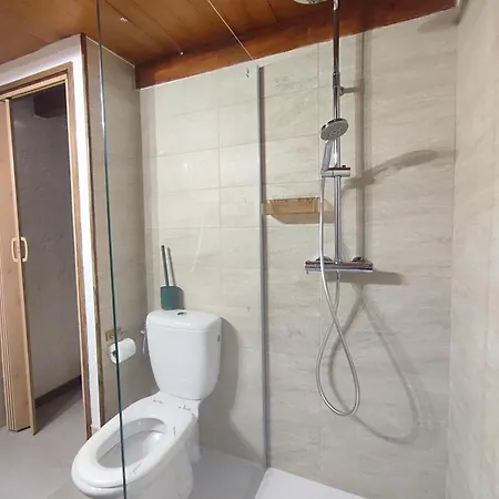 Hébergement de vacances Maison Typique De Village Corse , 10 Min Aéroport Et De La *