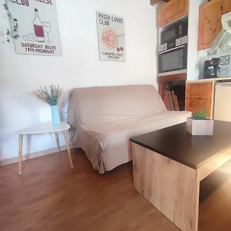 Maison Typique De Village Corse , 10 Min Aéroport Et De La *