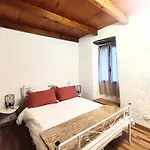 Hébergement de vacances Maison Typique De Village Corse , 10 Min Aéroport Et De La