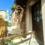 Hébergement de vacances Maison Typique De Village Corse , 10 Min Aéroport Et De La Prunelli-di-Casacconi