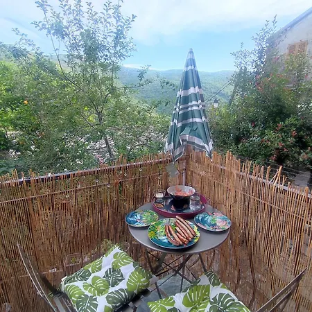 Maison Typique De Village Corse , 10 Min Aeroport Et De La Prunelli-di-Casacconi