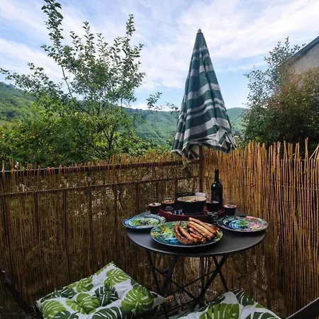 Maison Typique De Village Corse , 10 Min Aéroport Et De La Casa vacanze Prunelli-di-Casacconi