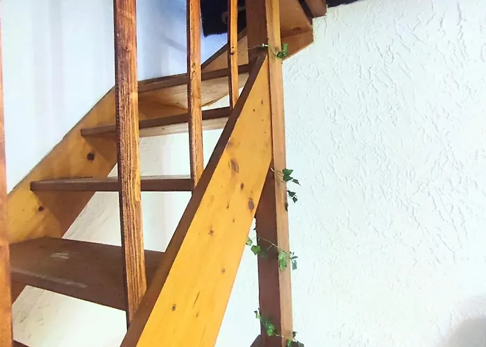 度假居 Maison Typique De Village Corse , 10 Min Aeroport Et De La *