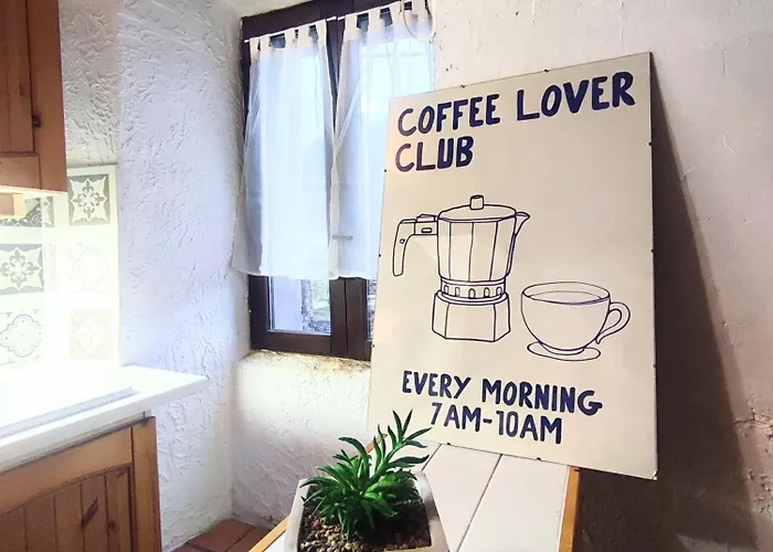 Maison Typique De Village Corse , 10 Min Aeroport Et De La *