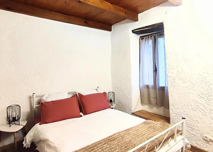 度假居 Maison Typique De Village Corse , 10 Min Aeroport Et De La