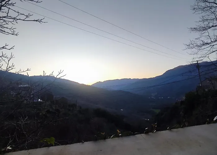 Maison Typique De Village Corse , 10 Min Aeroport Et De La 度假居 Prunelli-di-Casacconi