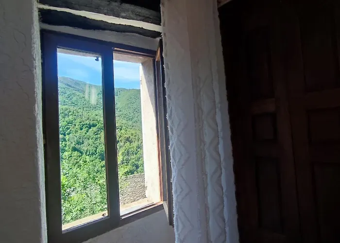 度假居 Maison Typique De Village Corse , 10 Min Aeroport Et De La